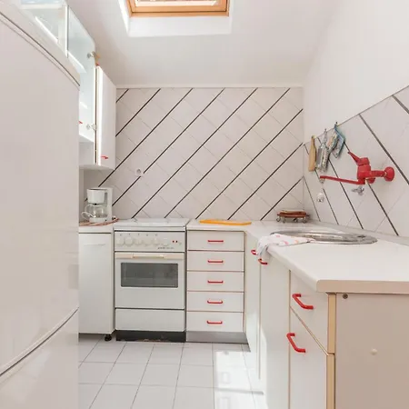 2 Bedroom Gorgeous In Апартаменты *