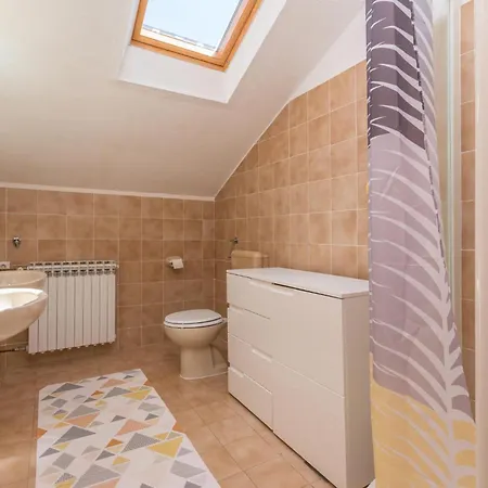 2 Bedroom Gorgeous In Апартаменты *